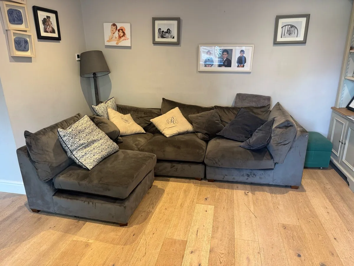 Sofa - Image 3