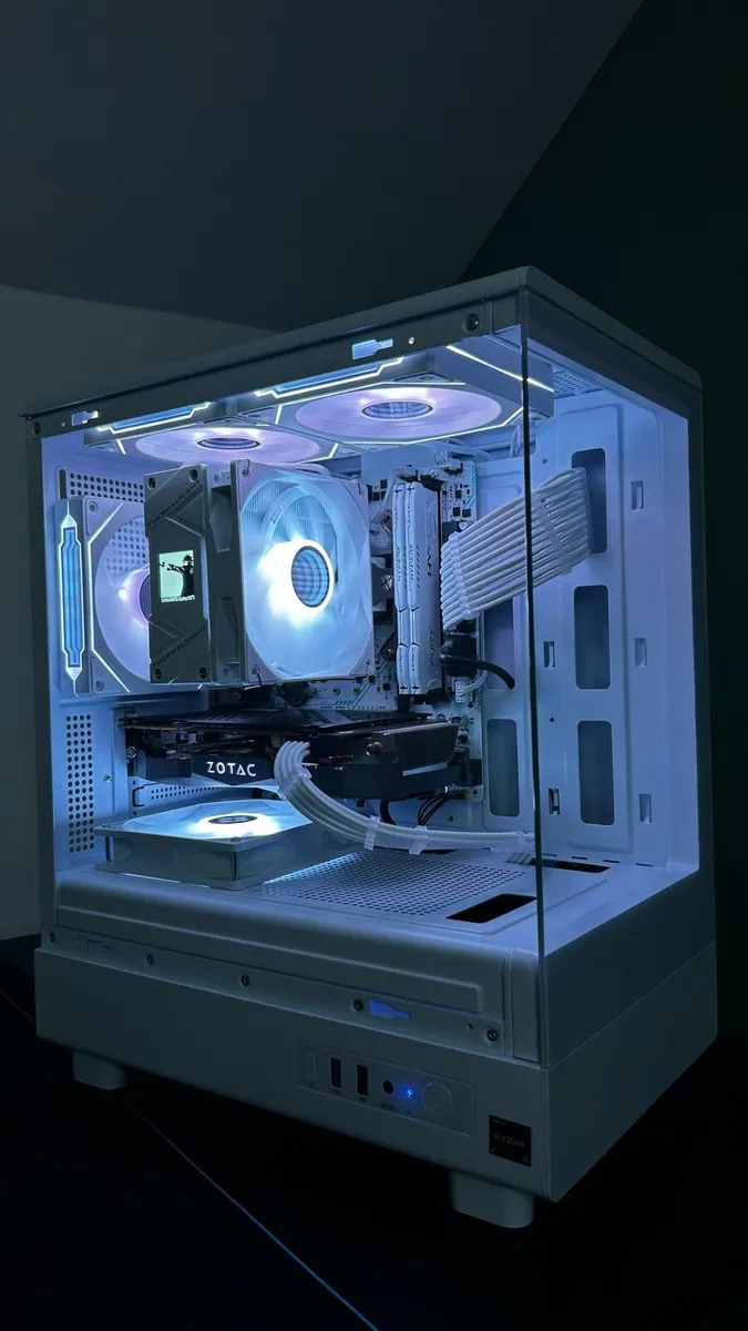 White Gaming PC - Image 1