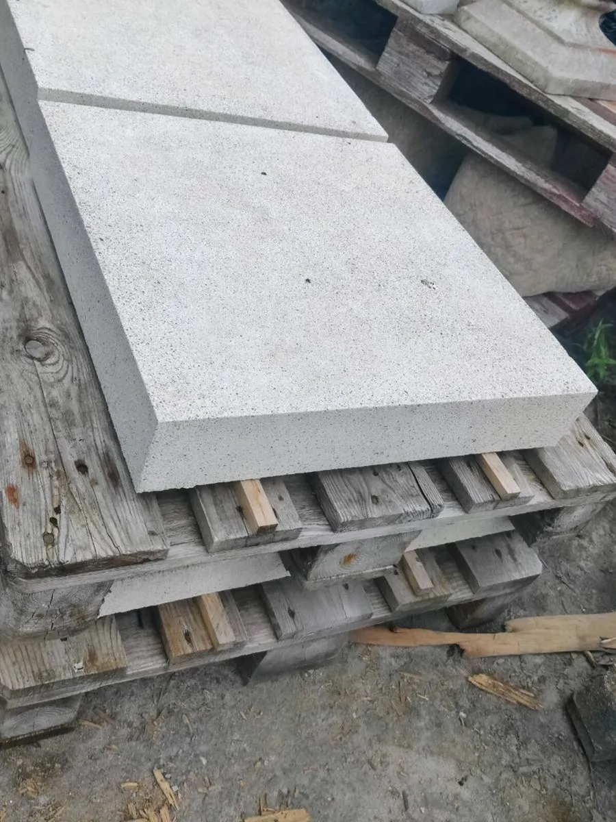 Pier caps and wall caps - Image 1
