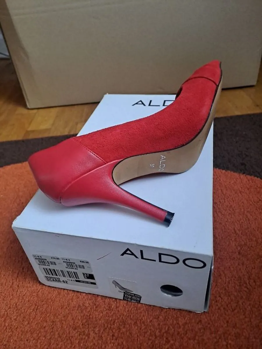 shoes - Image 4