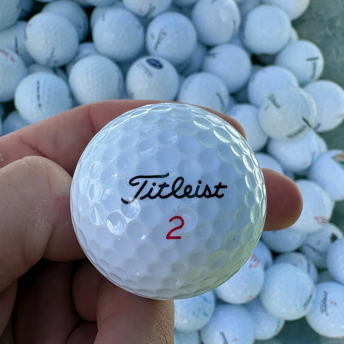 Titleist mixed golf balls - Image 1