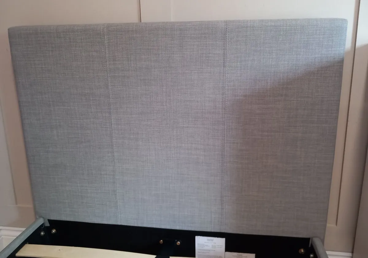 Grey fabric single bed frame - Image 3