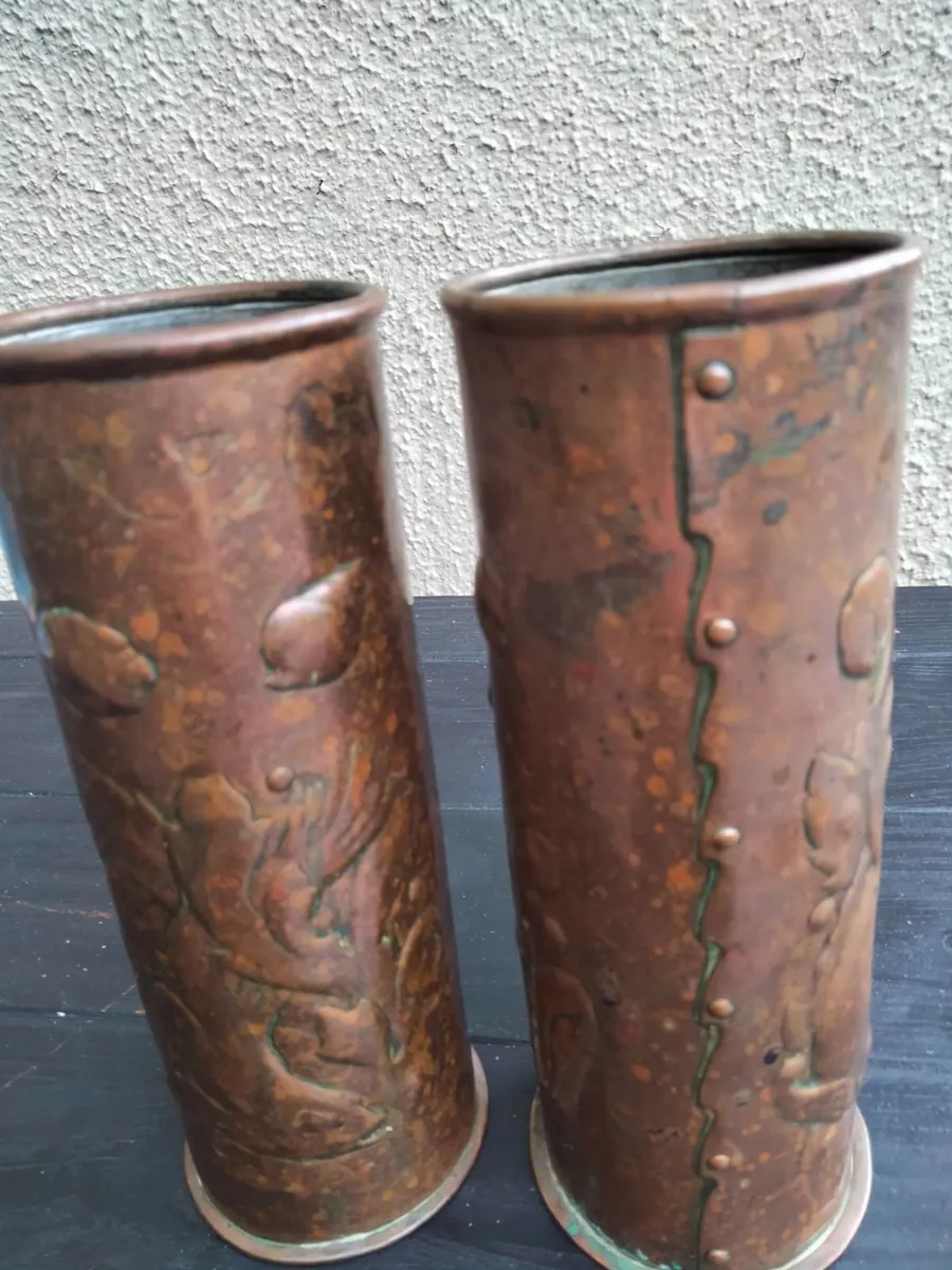 NEWLYN  COPPER VASES ANTIQUES - Image 1