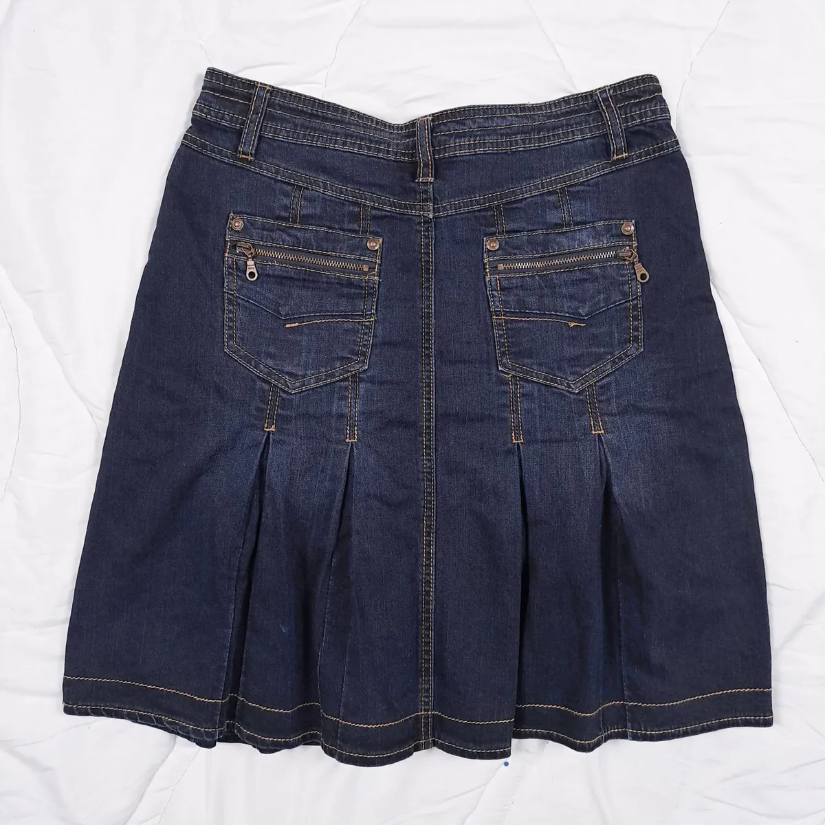 Yessica Dark Wash Indigo Denim Pleated Skirt 10UK - Image 4
