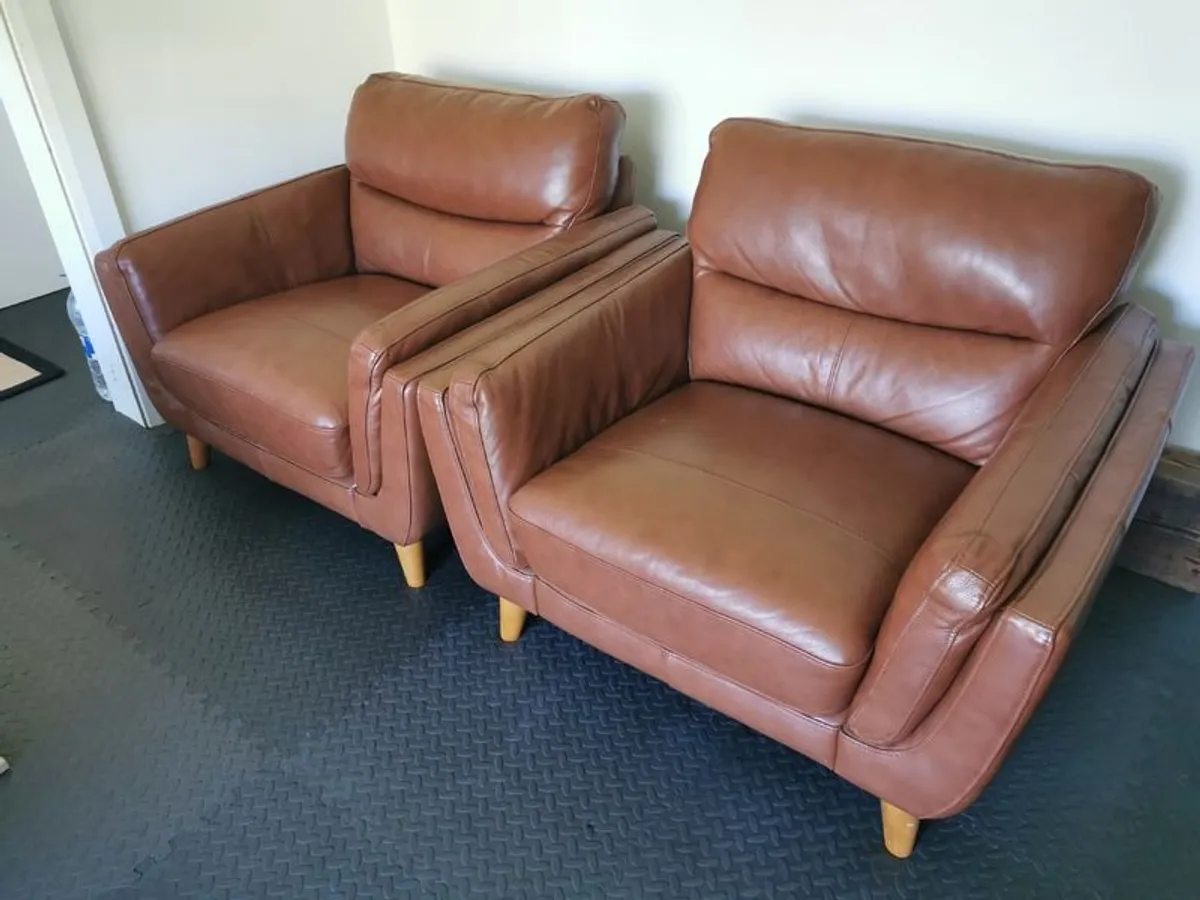 Bianca Brown Leather Armchair - Image 3