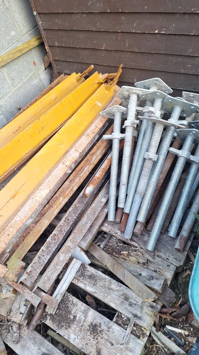Scaffolding - Image 1