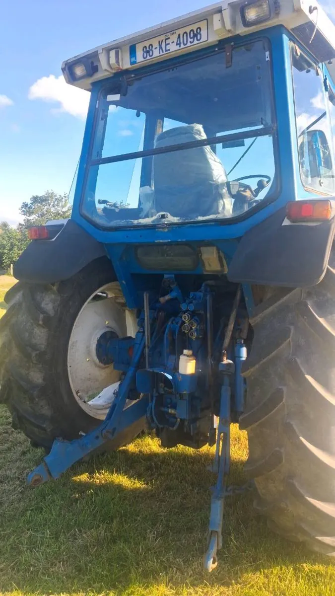 Ford 7810 - Image 4