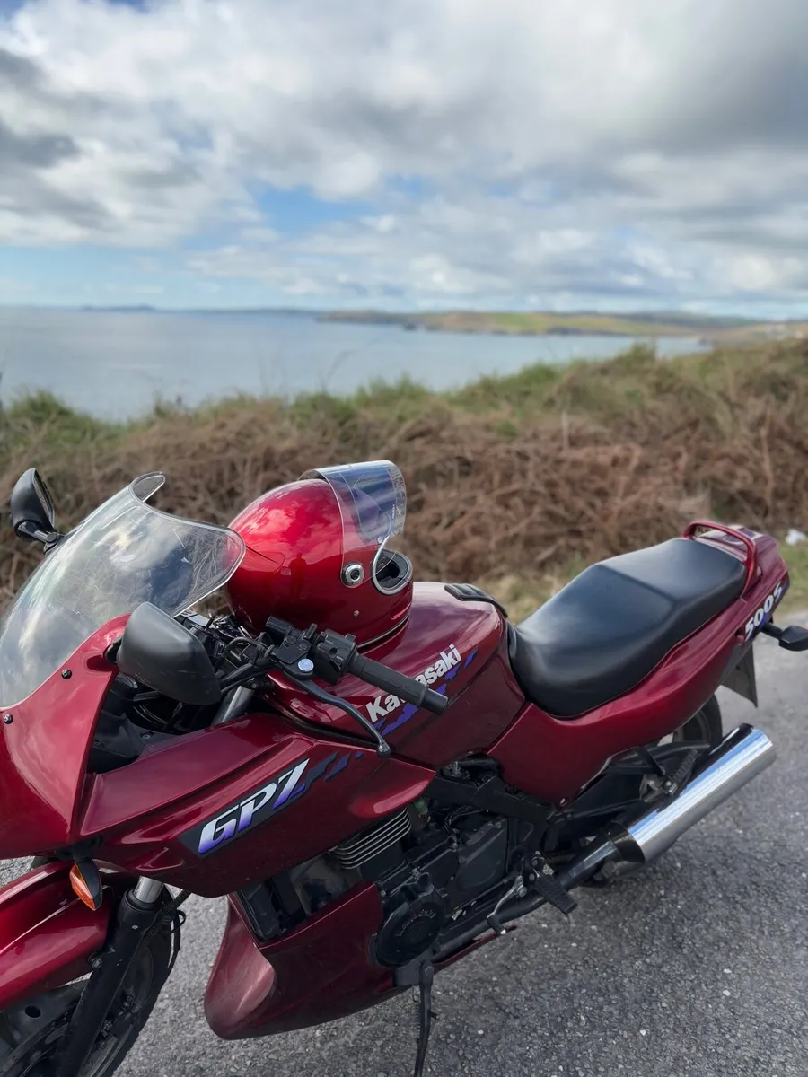 Kawasaki GPZ 500 S - Image 2