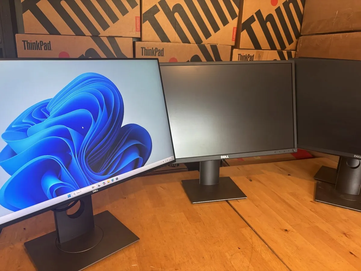 Dell 24" Full HD Screens - Tilt & Height Adjustabl - Image 4