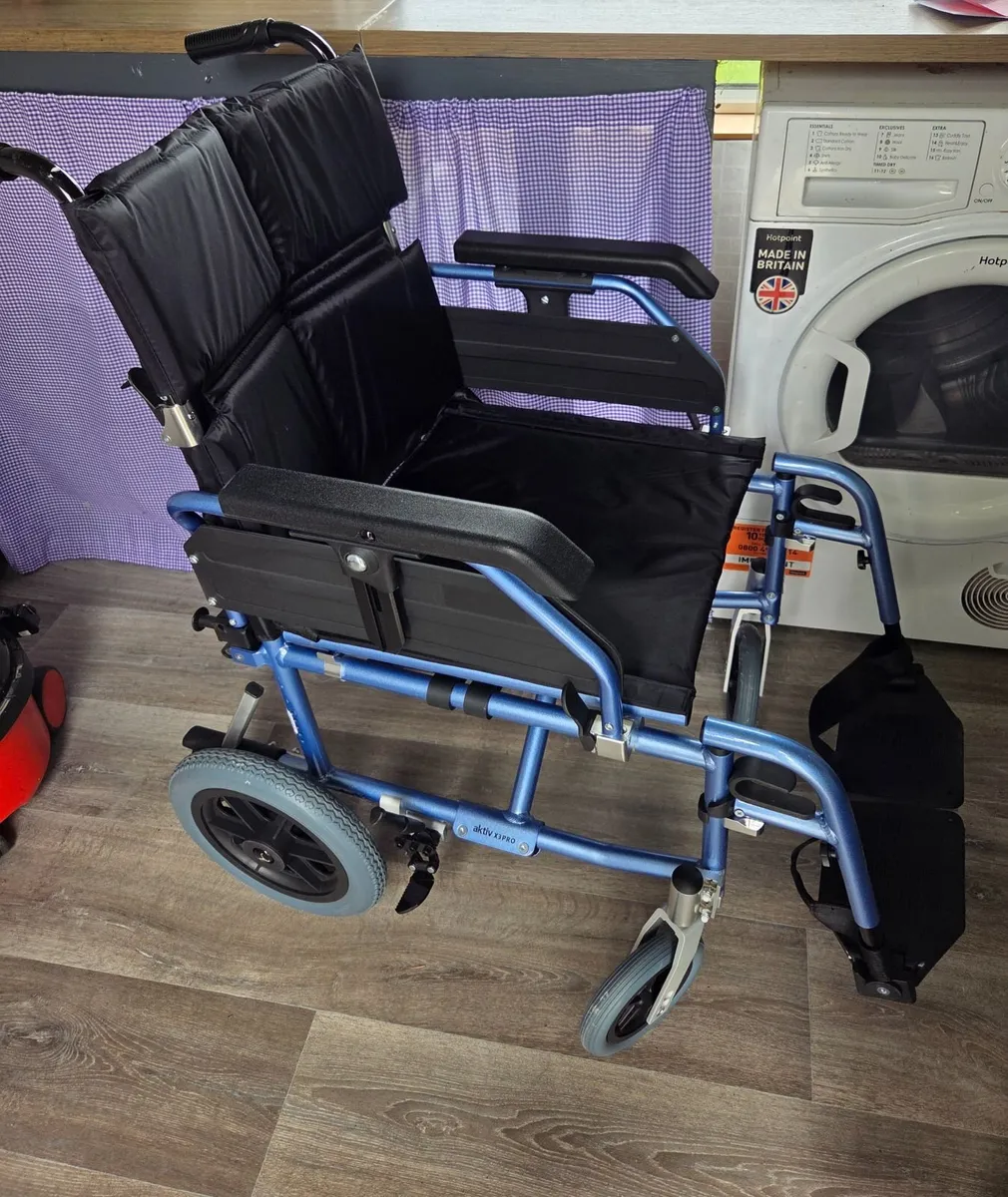 Wheelchair Murrays Aktiv X3 Pro - Image 1