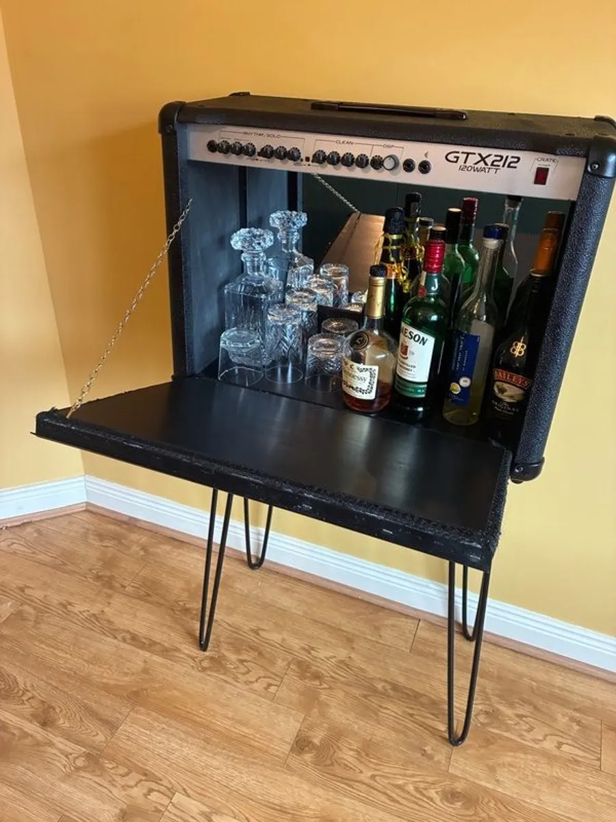 Drinks cabinet / Cocktail cabinet - Image 1