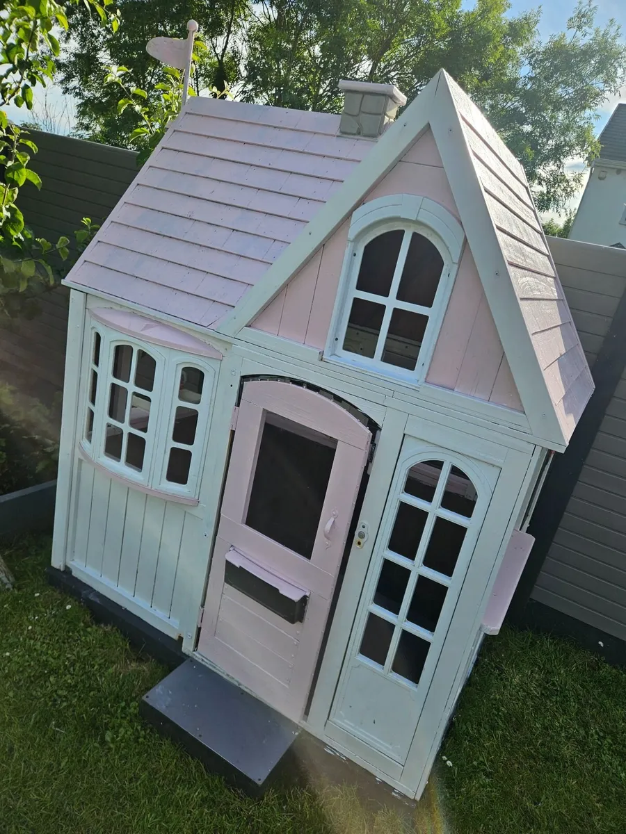 KidKraft Greystone Cottage Playhouse - Image 1