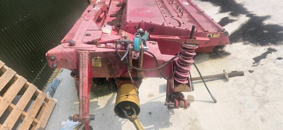 Mower - Image 1