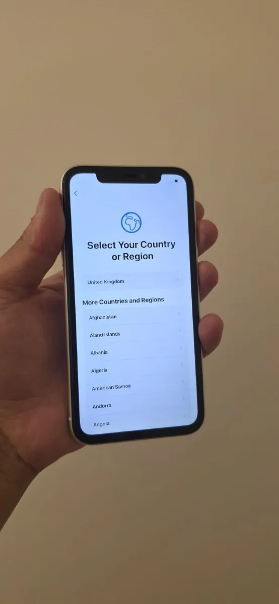 IPHONE 11 - Image 2