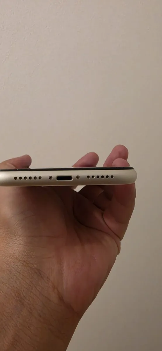 IPHONE 11 - Image 4