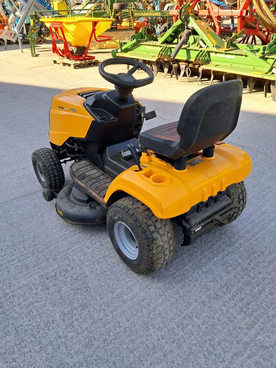 Stiga Tornado 3108H Ride On Lawnmower - Image 4
