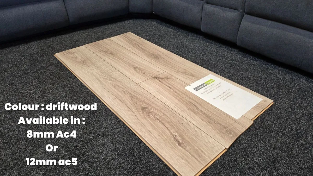 8mm laminated click flooring driftwood - Image 3