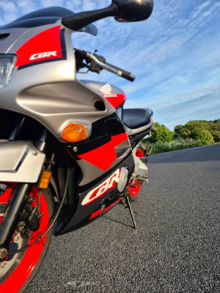 Honda CBR600 - Image 4
