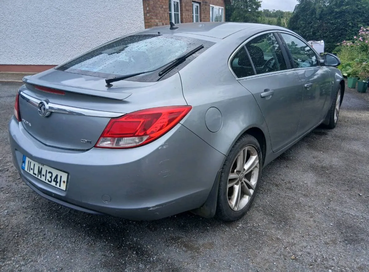 Vauxhall Insignia - Image 3