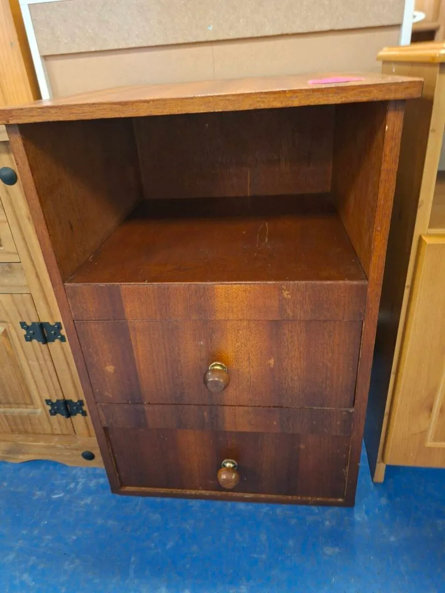 BEDSIDE LOCKWR - Image 1