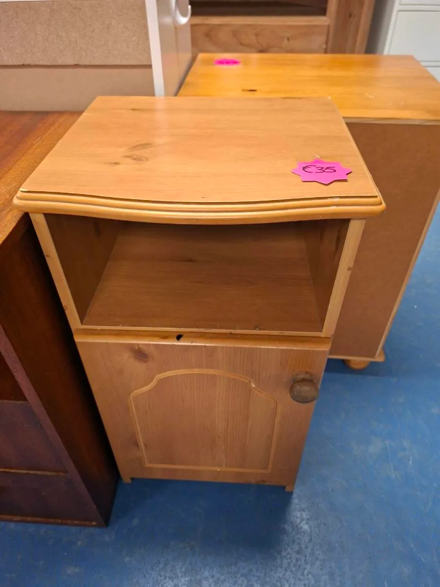BEDSIDE LOCKER - Image 2