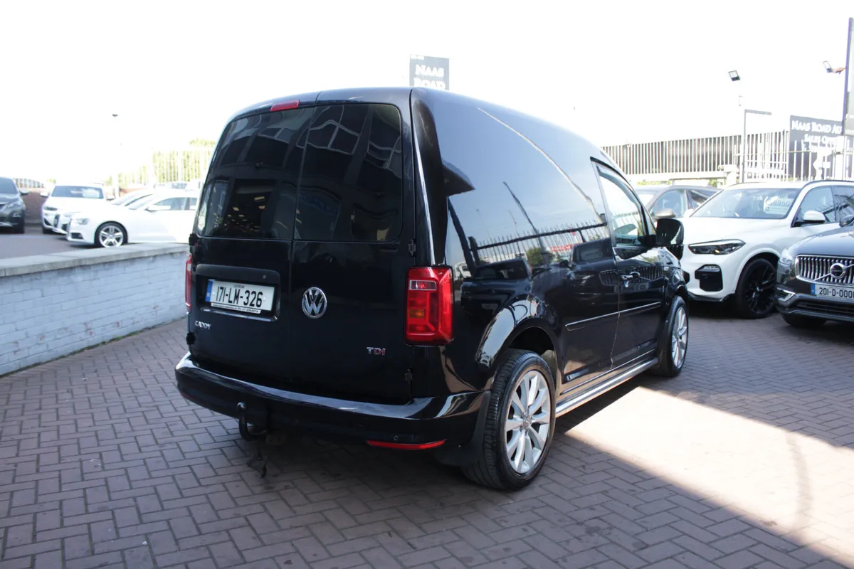 2017 VOLKSWAGEN CADDY 2.0 5DR MPV - Image 4