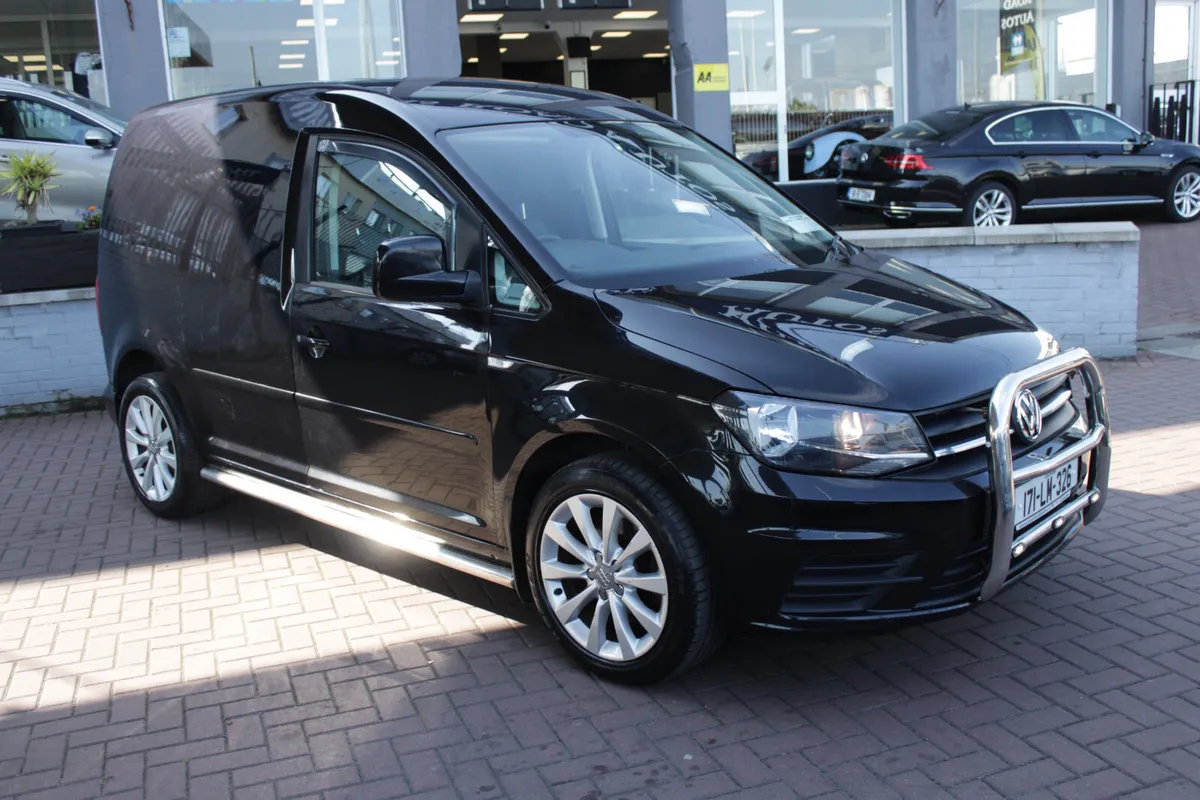 2017 VOLKSWAGEN CADDY 2.0 5DR MPV - Image 2