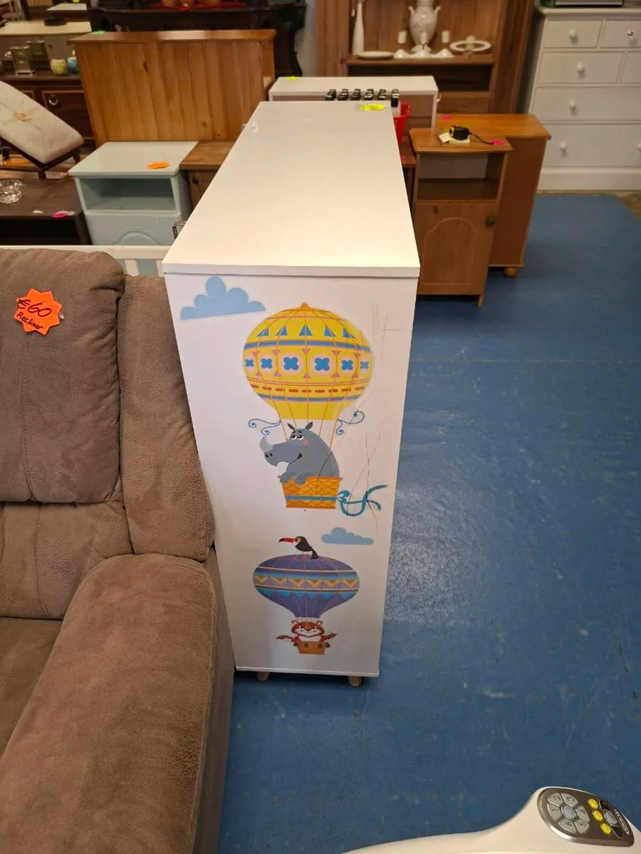 CHILDS STORAGE UNIT - Image 4