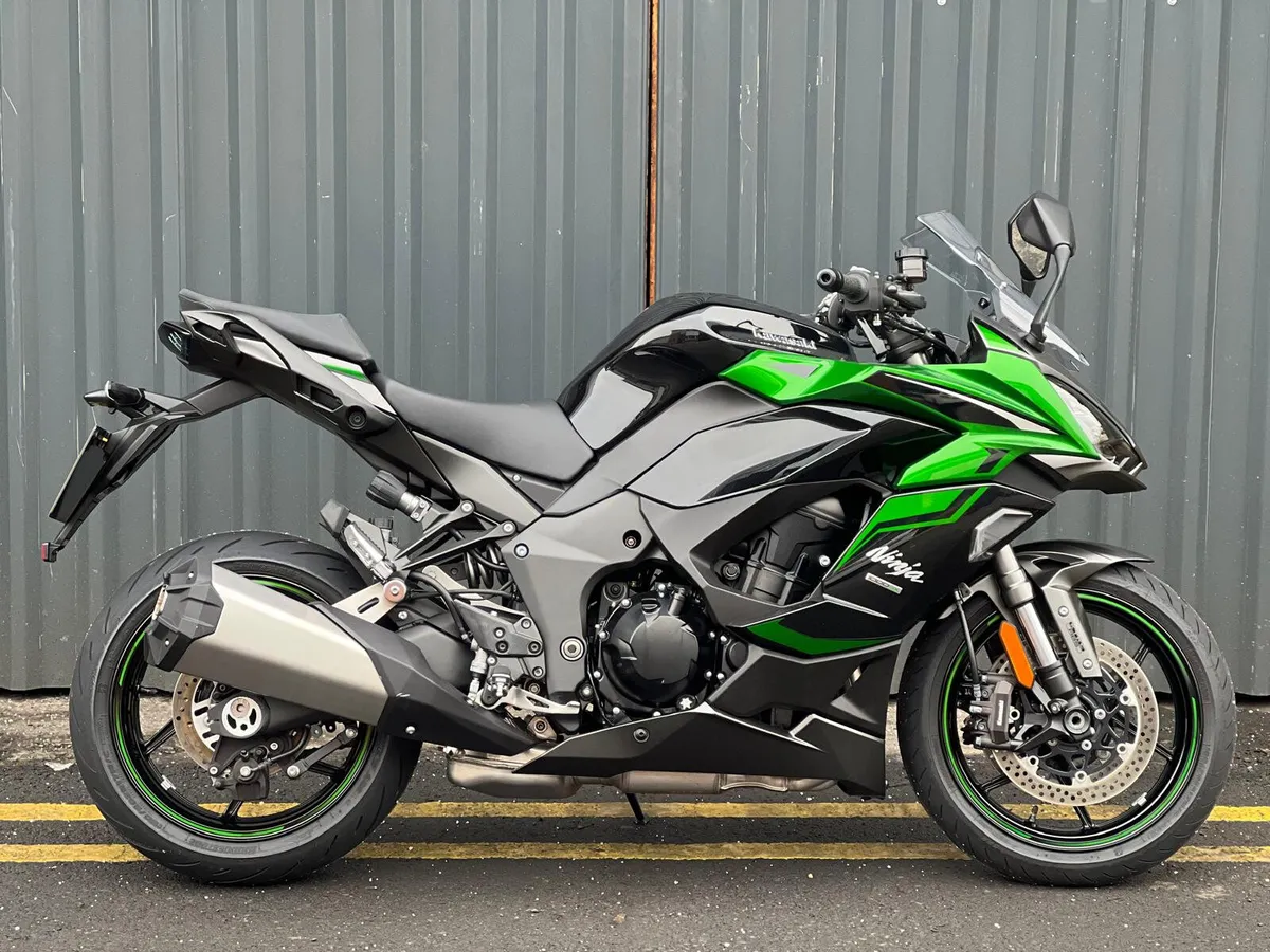 Ex-Demo Kawasaki Ninja 1000SX MY24 - Image 1