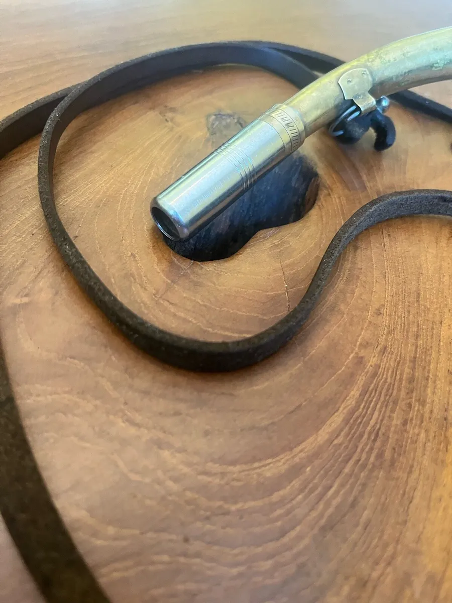 Vintage Elless France Brass Hunting Horn - Image 3