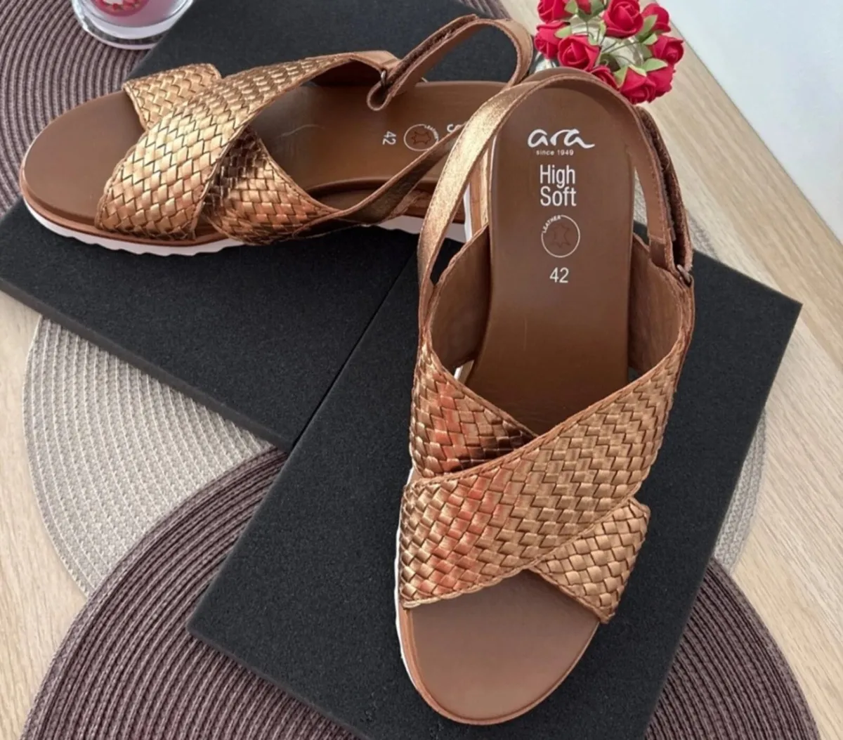 New ara brown sandals sz 8 - Image 1