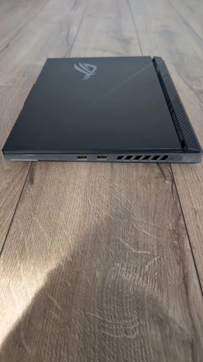 Asus Rog Strix Scar 16 (i9, Rtx 4080, Mini-led) Barely Used - Image 4
