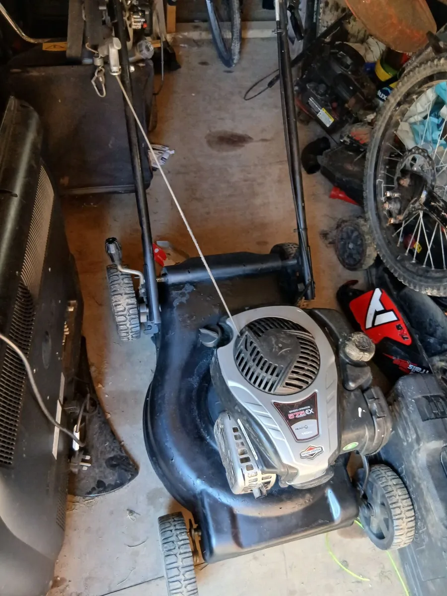 Lawnmower - Image 2