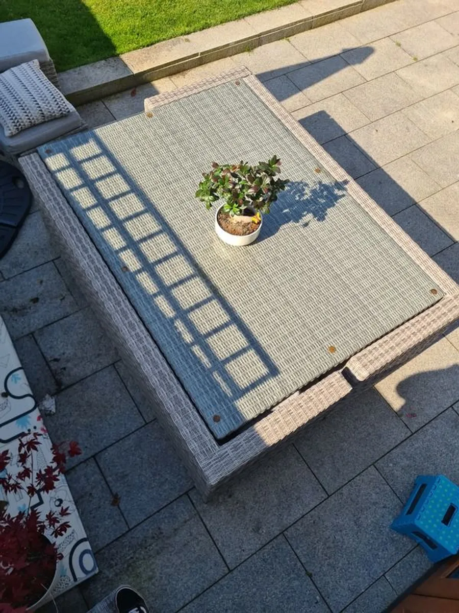 Garden Furniture - Image 2