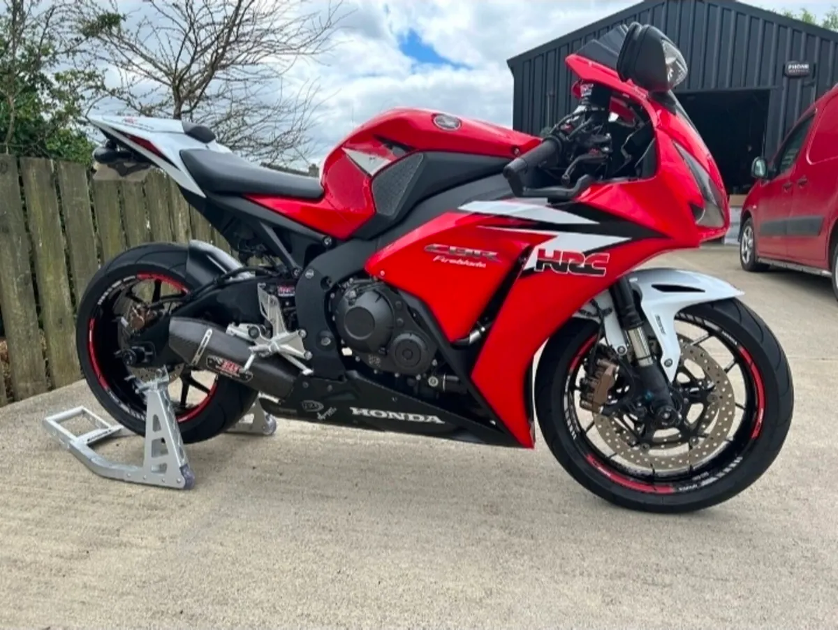 2012 Honda Fireblade CBR 1000RR - Image 2