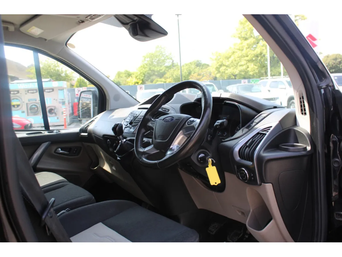 Ford Transit Custom 2.0 TDCI 310 LIMITED EDITION C - Image 2