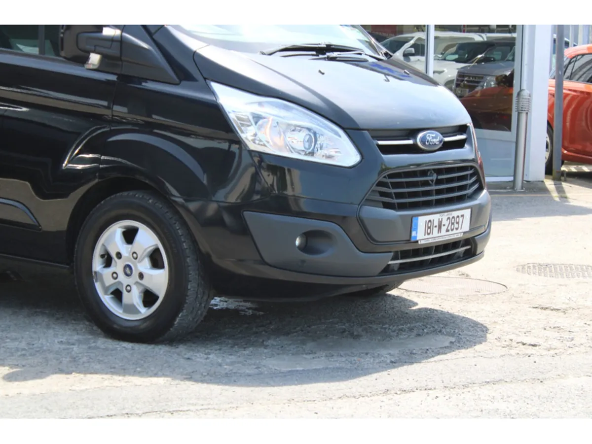 Ford Transit Custom 2.0 TDCI 310 LIMITED EDITION C - Image 4