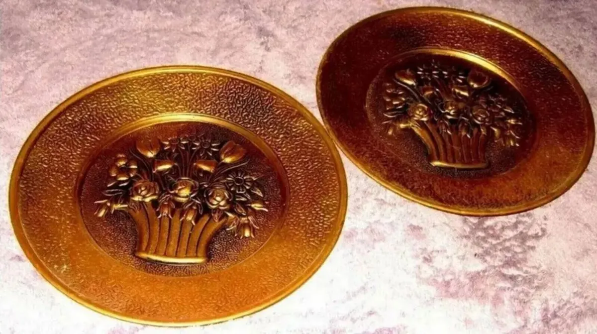 Pair Of Vintage Brass Decorative Plates - Image 1