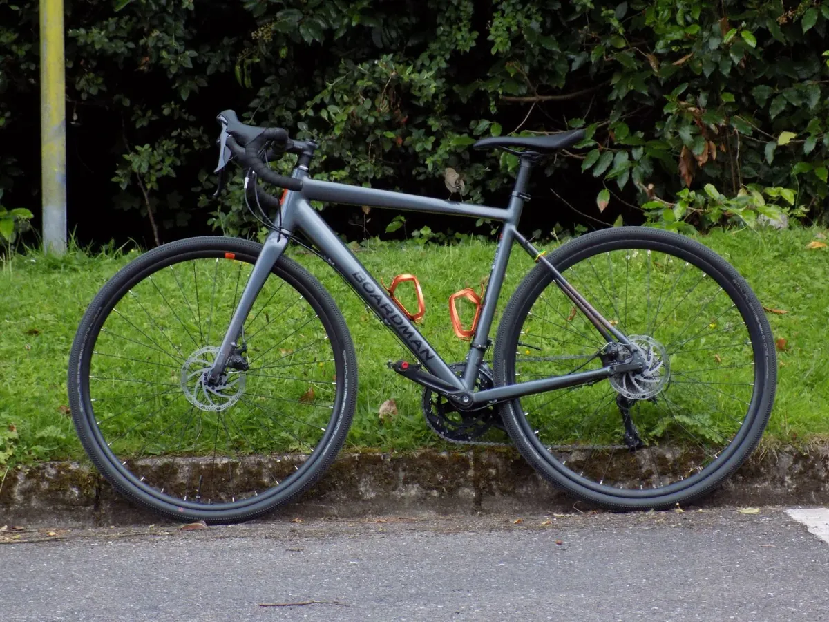 Boardman ADV 8.6 | Gravel Bike - Image 2