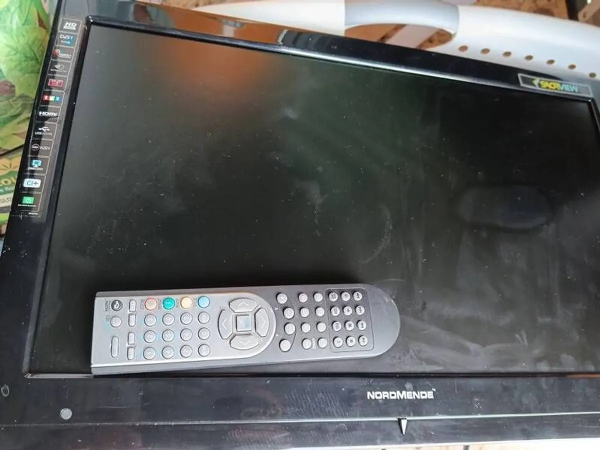 21inch normende TV - Image 2