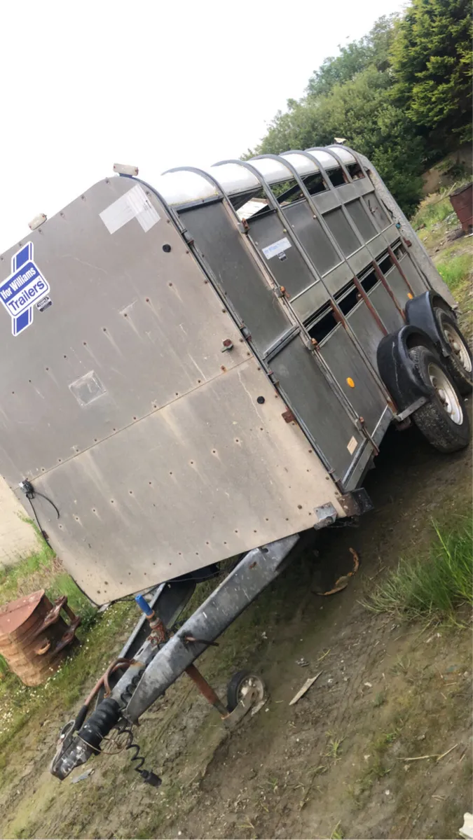trailer - Image 2
