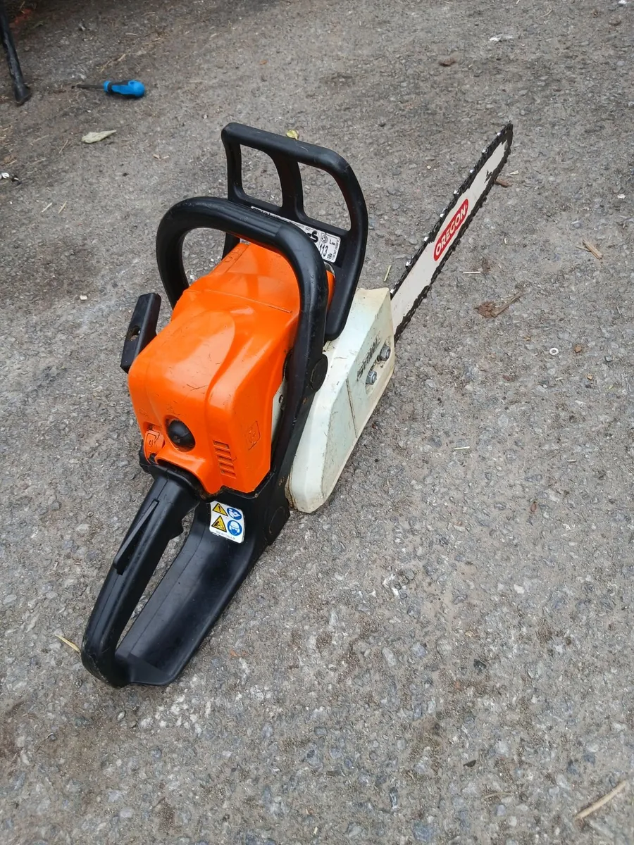 Sthil MS 170 chinasaw running 100-percent - Image 3