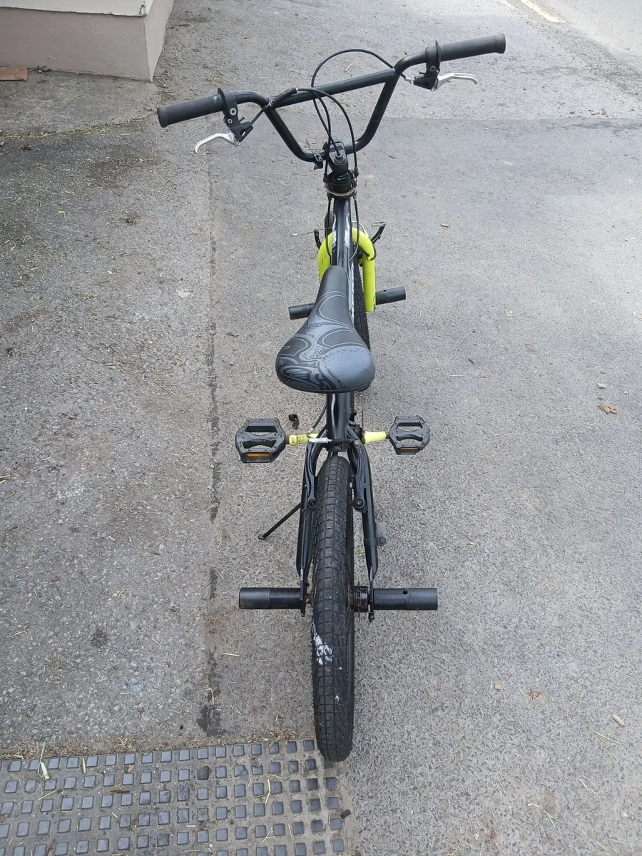 Bmx stunt bike read about add priced 70e - Image 4