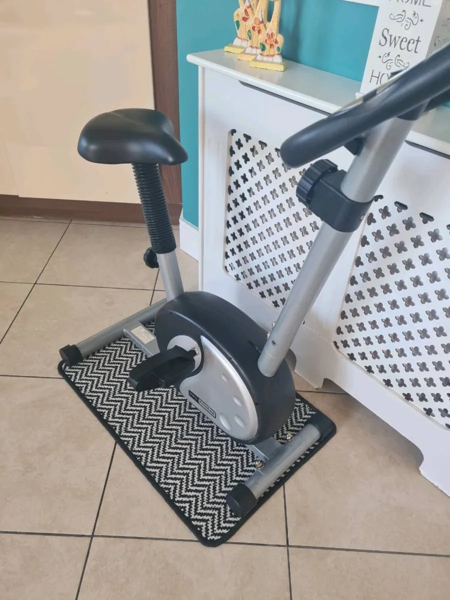 Excerise Bike - Image 3