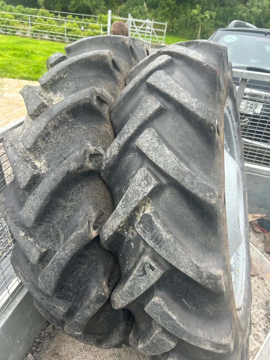 35 tyres and rims - Image 2