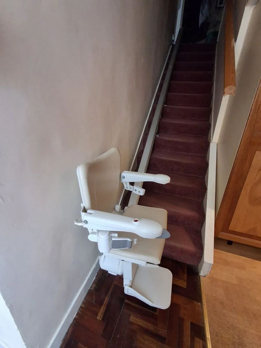 Stair lift - Image 1