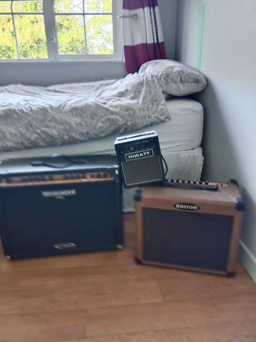 Amps - Image 1