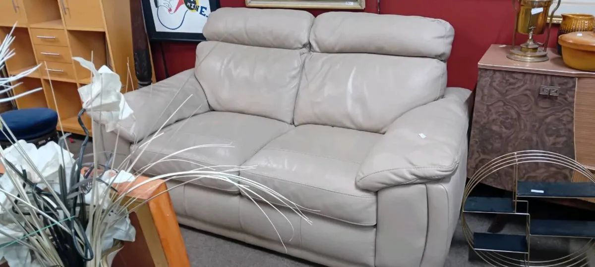Real Leather Stressless Style Two Sest Sofa