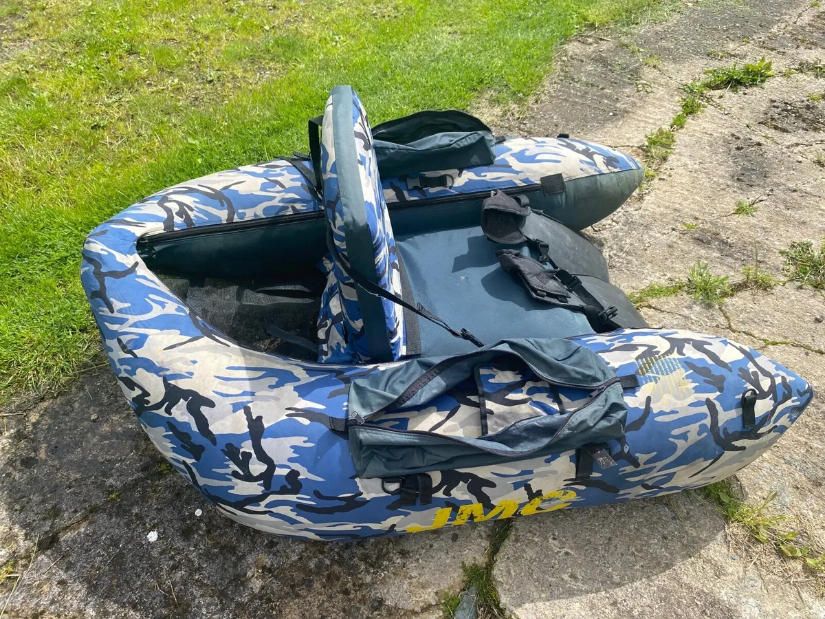 Fishing float tube - Image 1