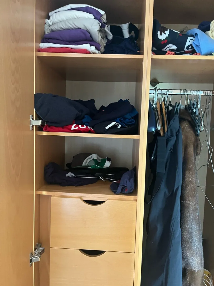Built in Wardrobes - Image 3